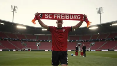 SC Freiburg sichert sich Yannik Engelhardt – Ablösepoker mit Como