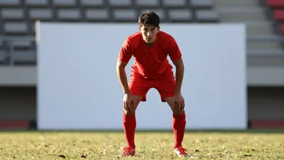 Der SC Freiburg muss sich mit starkem Interesse von Manchester United, Arsenal und Chelsea an seinem 23-jährigen Stürmer...